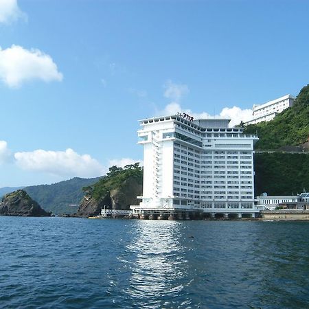 Hotel New Akao Atami  Exterior photo