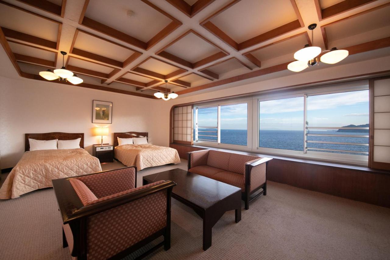 Hotel New Akao Atami  Exterior photo