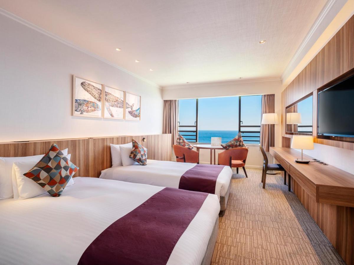 Hotel New Akao Atami  Exterior photo