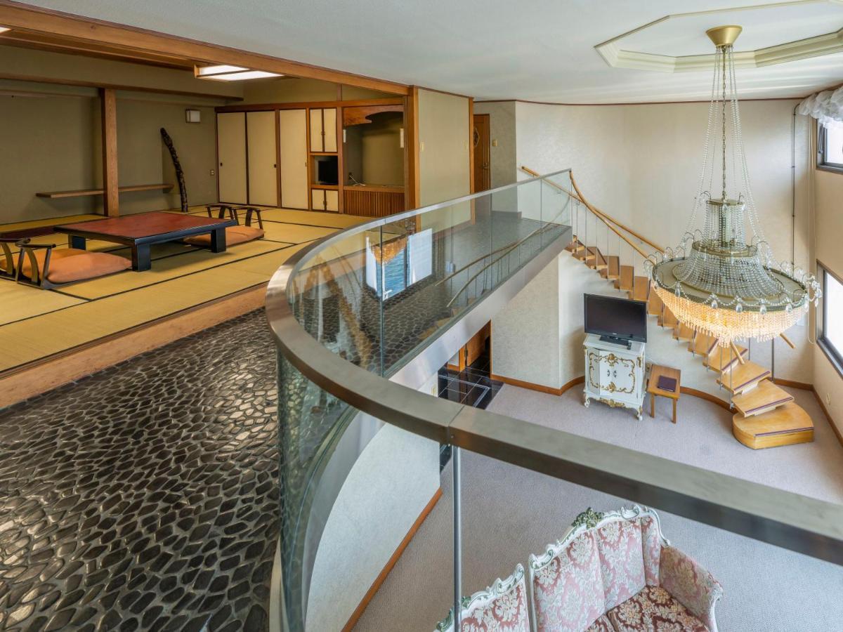 Hotel New Akao Atami  Exterior photo
