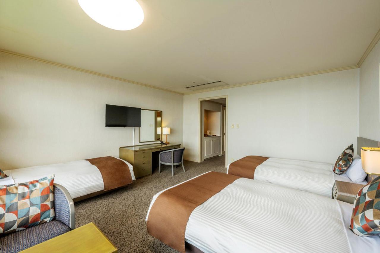Hotel New Akao Atami  Exterior photo