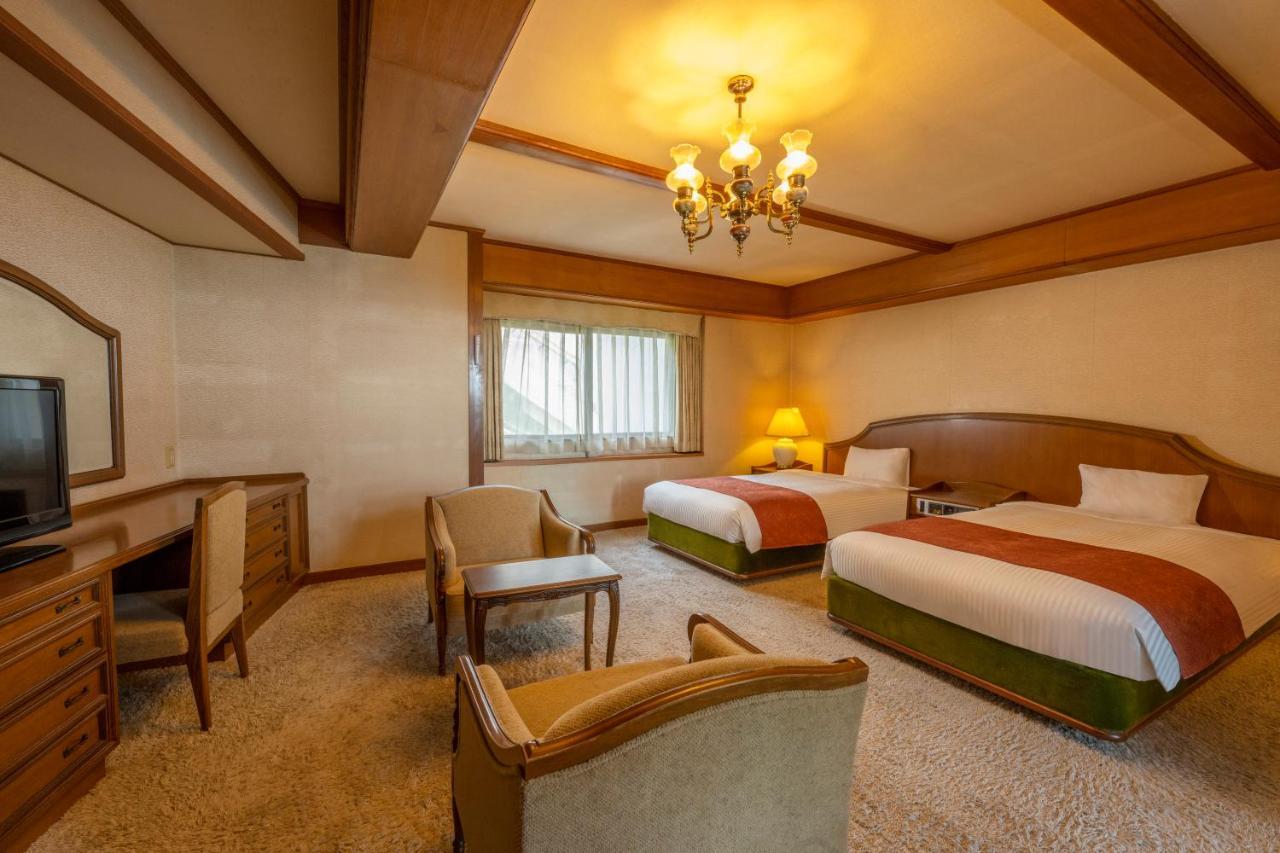 Hotel New Akao Atami  Exterior photo
